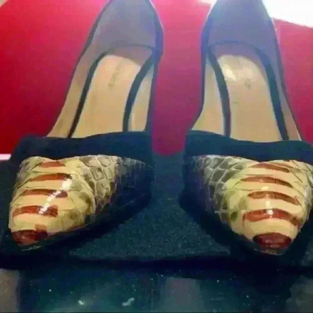 Alexandre Birman Python & Suede Pointy-Toe Pumps - Picture 8 of 11